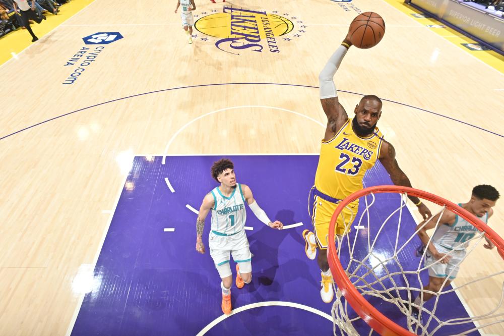 对中国队富 对中国队富