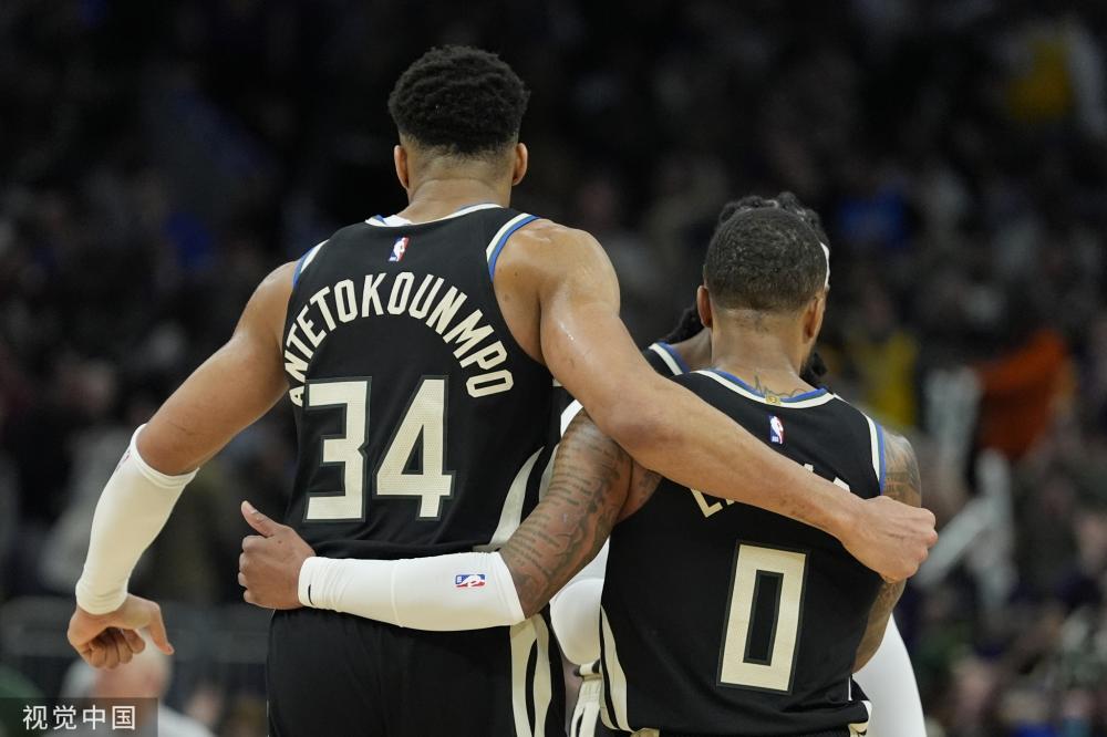 两个抢断的 两个抢断的