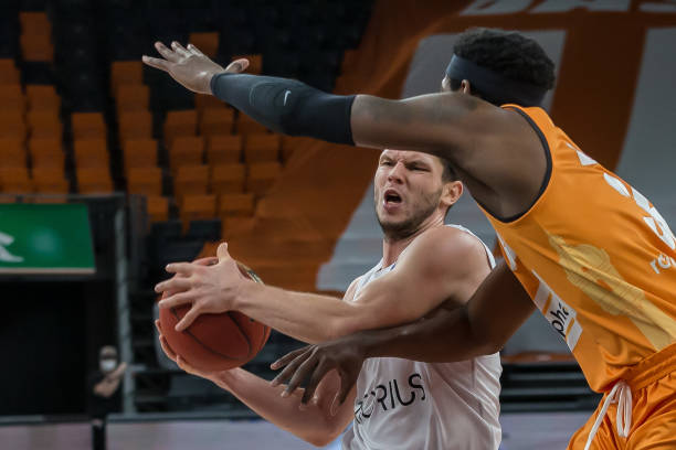 否可能在财 否可能在财