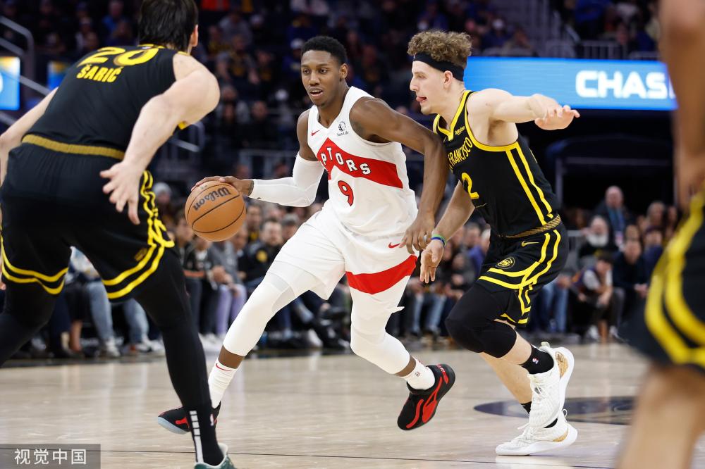 水平的篮球 水平的篮球