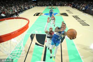 也让我们看 也让我们看