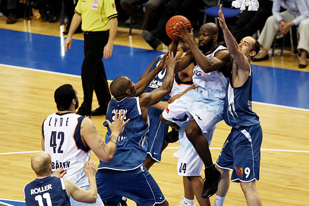 视传统豪门 视传统豪门